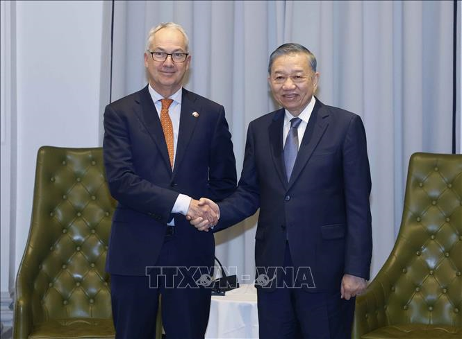 Tổng Bí thư, Chủ tịch nước Tô Lâm tiếp ông Nicholas Moore, Đặc phái viên của Chính phủ Australia về Đông Nam Á. Ảnh: Thống Nhất/TTXVN