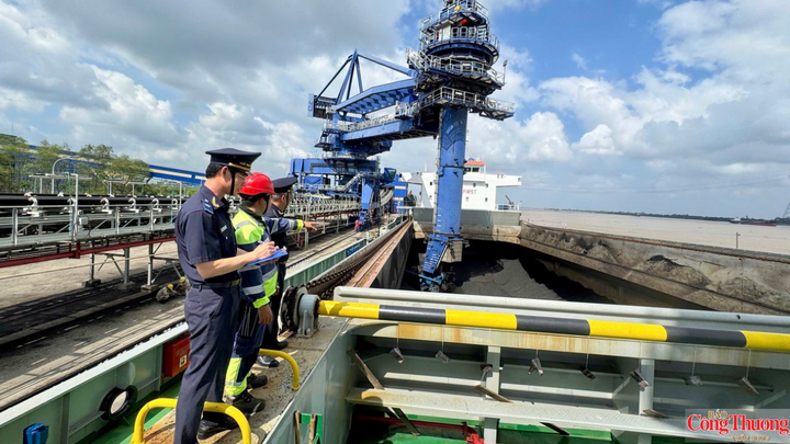 Chi cục Hải quan khu vực XIX bảo đảm an toàn hệ thống công nghệ thông tin, duy trì hoạt động thông quan minh bạch, liên tục và hỗ trợ doanh nghiệp kịp thời.