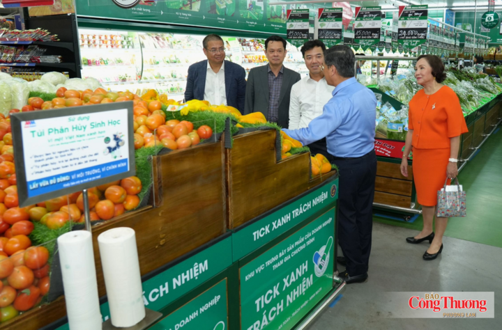 Quầy hàng Tick xanh trách nhiệm tại MM Mega Market Việt Nam