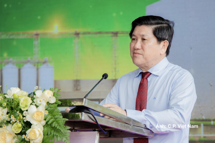 Ông Lê Văn Sử, Phó Chủ tịch UBND tỉnh Cà Mau, phát biểu tại lễ khánh thành.