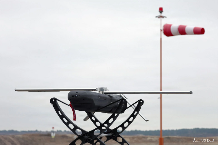 Tên lửa Skyhammer đang gây chú ý với khả năng săn UAV ở cự ly hơn 30 km.