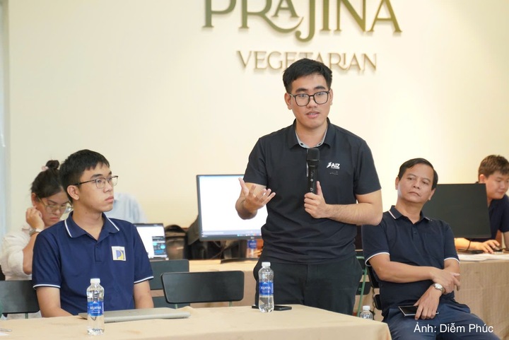 Ông Nguyễn Hoàng Vũ, CEO và Founder Công ty Cổ phần AIZ chia sẻ về ứng dụng AI Agent trong hoạt động vận hành doanh nghiệp.