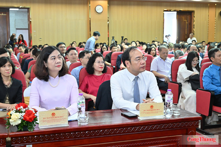 Toàn cảnh Lễ trao giải Cuộc thi bảo vệ nền tảng tư tưởng của Đảng trong ngành Công Thương - 4