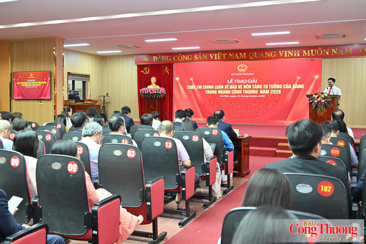 Lễ trao giải Cuộc thi chính luận về bảo vệ nền tảng tư tưởng của Đảng trong ngành Công Thương năm 2026.