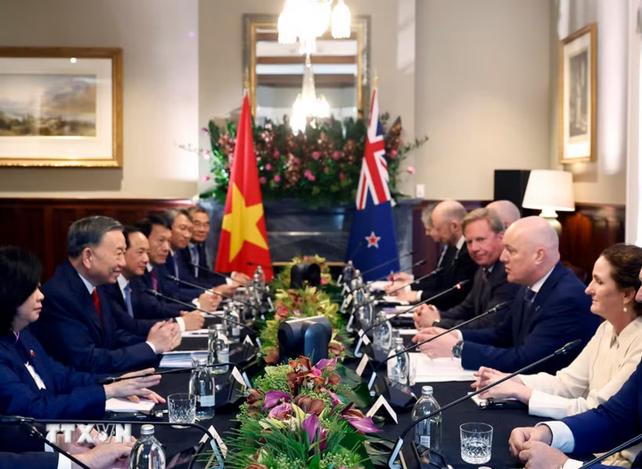Sáng 13/8/2026 (giờ địa phương), tại thành phố Auckland, Tổng Bí thư, Chủ tịch nước Tô Lâm hội đàm chính thức với Thủ tướng New Zealand Christopher Luxon. Ảnh: Thống Nhất/TTXVN