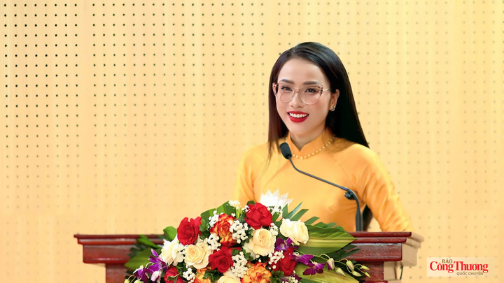 Nhà báo Hoàng Nguyên Thảo - Báo Công Thương.