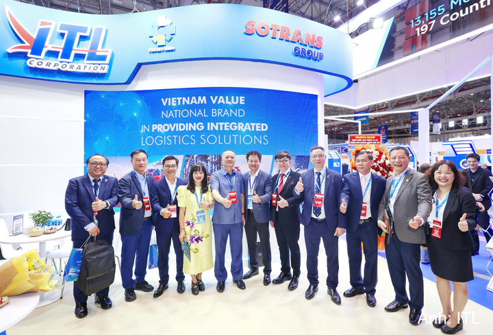 Suốt ba ngày diễn ra VILOG 2026, gian hàng ITL & Sotrans liên tục thu hút khách hàng và đối tác đến tham quan
