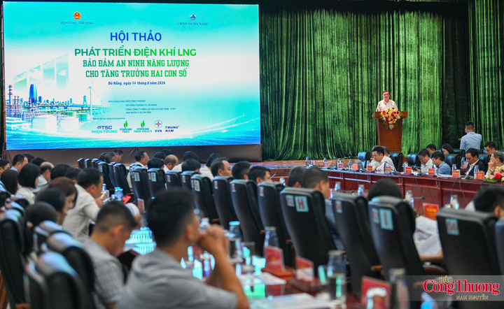 Hơn 200 đại biểu Trung ương, địa phương, các chuyên gia, doanh nghiệp, nhà đầu tư tham dự Hội thảo: Phát triển điện khí LNG - Bảo đảm an ninh năng lượng cho tăng trưởng hai con số