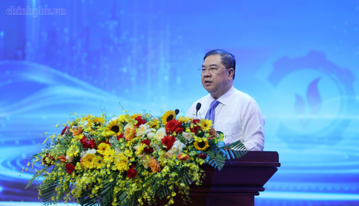 Phó Thủ tướng Thường trực Chính phủ Phạm Gia Túc phát biểu tại Lễ kỷ niệm 30 năm Ngày thành lập Ban Quản lý Khu kinh tế Dung Quất và các Khu công nghiệp Quảng Ngãi - Ảnh: chinhphu.vn/Phương Nguyên
