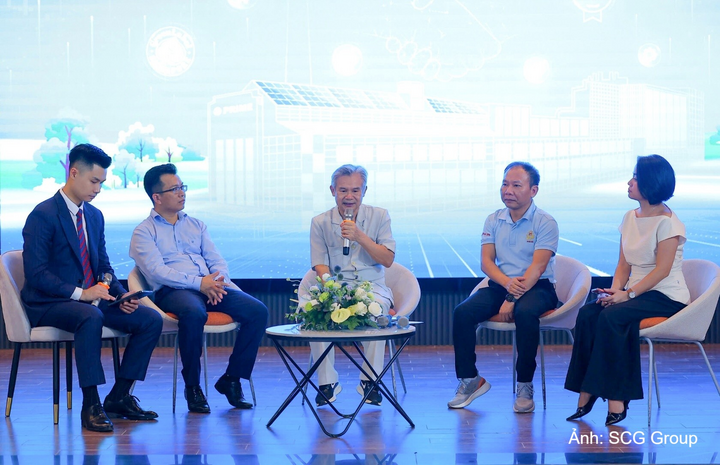 Các chuyên gia chia sẻ trong phiên thảo luận: “Làm thế nào để SME thực hiện chuyển đổi xanh hiệu quả?”