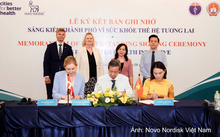 Novo Nordisk Việt Nam cùng Sở Y tế TP. Hồ Chí Minh, Sở Giáo dục & Đào tạo TP. Hồ Chí Minh ký Biên bản ghi nhớ hợp tác chương trình Thành phố vì sức khỏe thế hệ tương lai.
