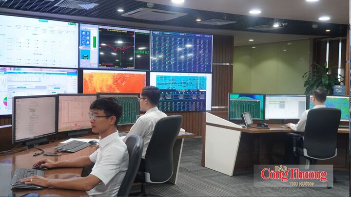 Trong cao điểm nắng nóng từ 10-16/8, NSMO đã vận hành linh hoạt, đảm bảo an toàn hệ thống điện.