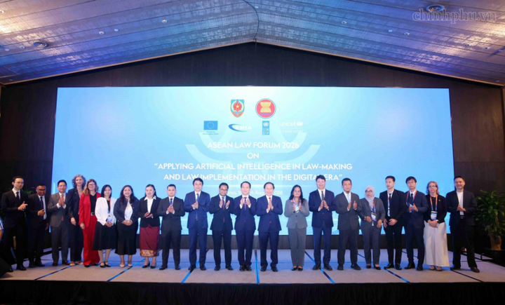 Phó Thủ tướng Lê Tiến Châu cùng các đại biểu dự Phiên khai mạc Diễn đàn Pháp luật ASEAN năm 2026 - Ảnh: chinhphu.vn/Thu Sa