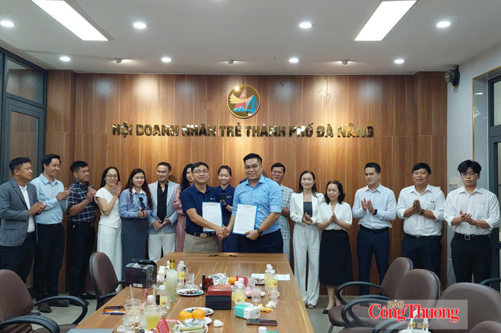 Từ sự kết nối tại Hội chợ EWEC Đà Nẵng 2026, Công ty TNHH Máy móc thiết bị Mutto Việt Nam ký kết MOU với nhiều doanh nghiệp thuộc Hội Doanh nhân Trẻ TP. Đà Nẵng