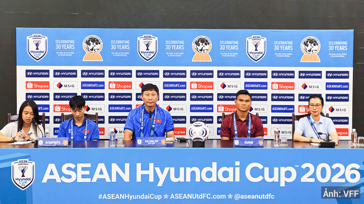 Họp báo trước trận bán kết lượt về ASEAN Championship 2026.