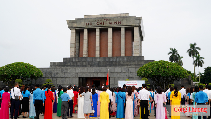Hoạt động có ý nghĩa sâu sắc để toàn thể cán bộ, đoàn viên, người lao động ngành Công Thương tiếp tục đẩy mạnh thi đua lao động, sáng tạo, hoàn thành xuất sắc các nhiệm vụ chính trị, kinh tế - xã hội trong giai đoạn mới.