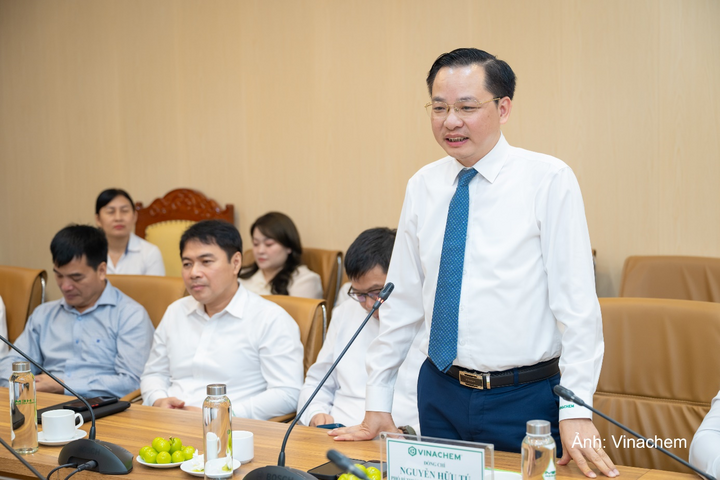 Tổng giám đốc Vinachem Nguyễn Hữu Tú phát biểu tại lễ ra mắt chương trình học bổng Vinachem xanh
