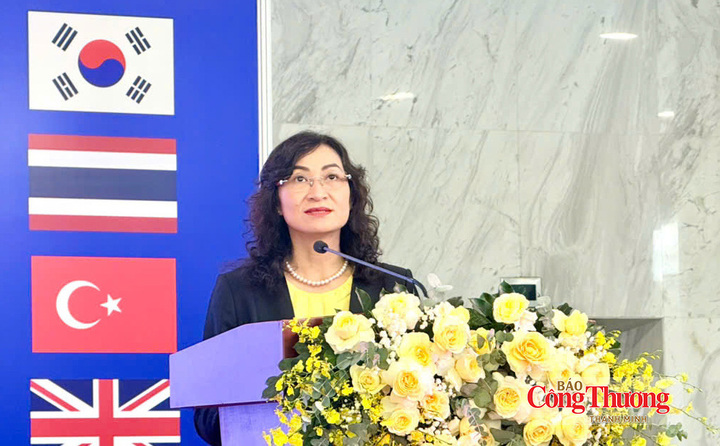Thứ trưởng Bộ Công Thương Phan Thị Thắng.