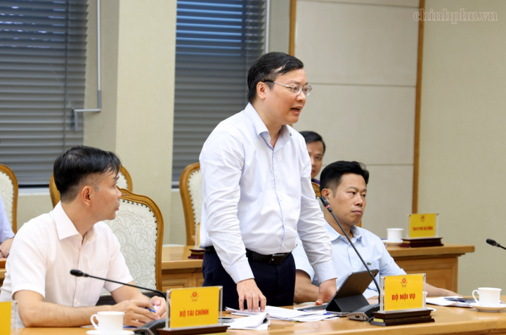Thứ trưởng Bộ Nội vụ Trương Hải Long phát biểu - Ảnh: chinhphu.vn/Đức Tuân