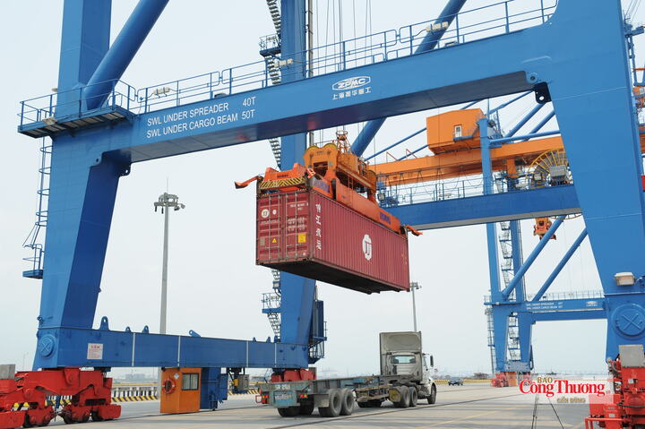 Đà tăng trưởng xuất khẩu đang được duy trì khá rõ nét