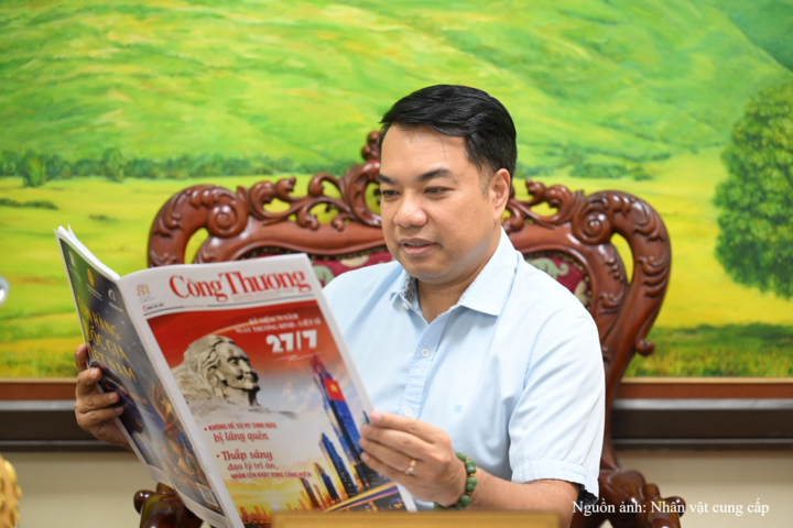 TS. Mạc Quốc Anh - Ủy viên Ủy ban Trung ương MTTQ Việt Nam, Bí thư Đảng ủy, Phó Chủ tịch kiêm Tổng Thư ký Hiệp hội Doanh nghiệp nhỏ và vừa TP. Hà Nội.