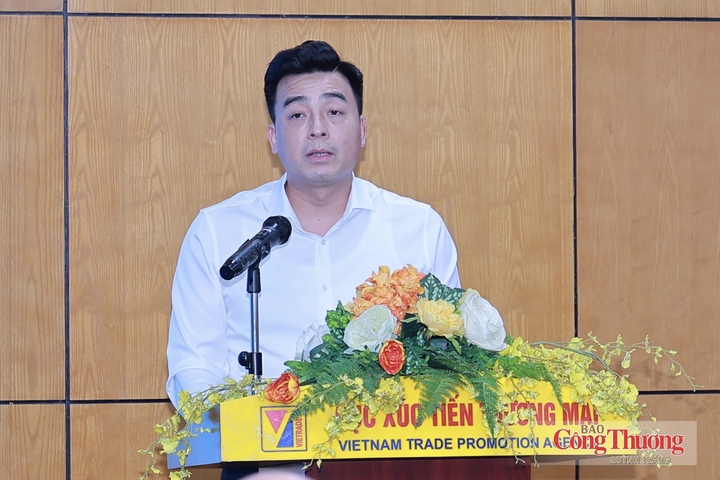Ông Lâm Tuấn Khanh, Phó Giám đốc Trung tâm Xúc tiến đầu tư, thương mại và du lịch tỉnh Lào Cai