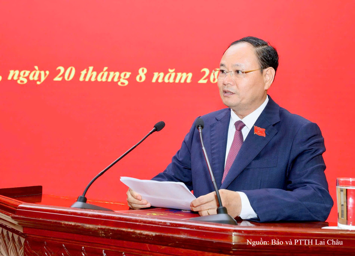 Bí thư Tỉnh ủy Lai Châu Lê Minh Ngân phát biểu tại hội nghị.