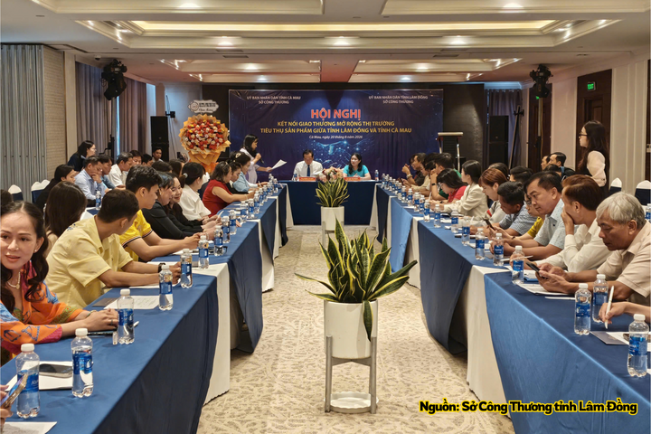 Quang cảnh hội nghị kết nối giao thương giữa tỉnh Lâm Đồng và tỉnh Cà Mau.