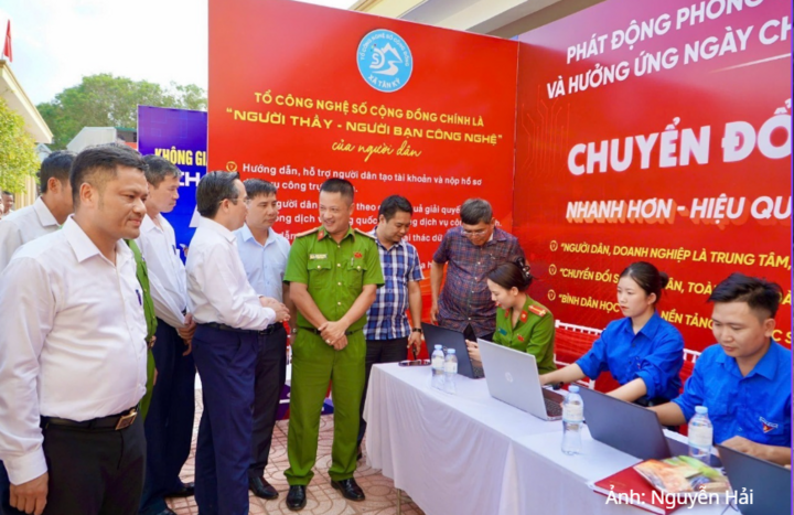 Các xã đã triển khai tích cực phong trào "Bình dân học vụ số".