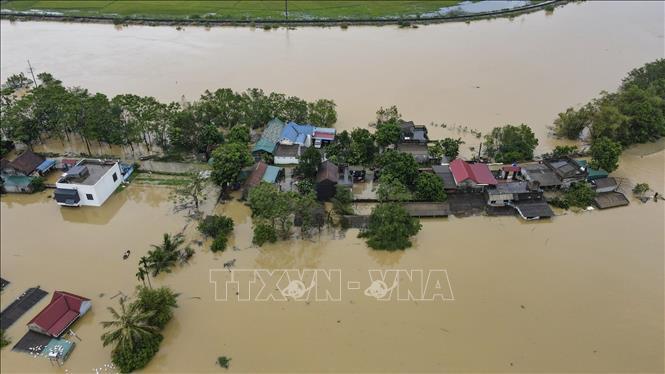 Thôn Nhân Lý (Nam Hương Tiến, Chương Mỹ - Hà Nội) ngập chìm trong nước (tháng 9/2024). Ảnh: Hoài Nam/TTXVN