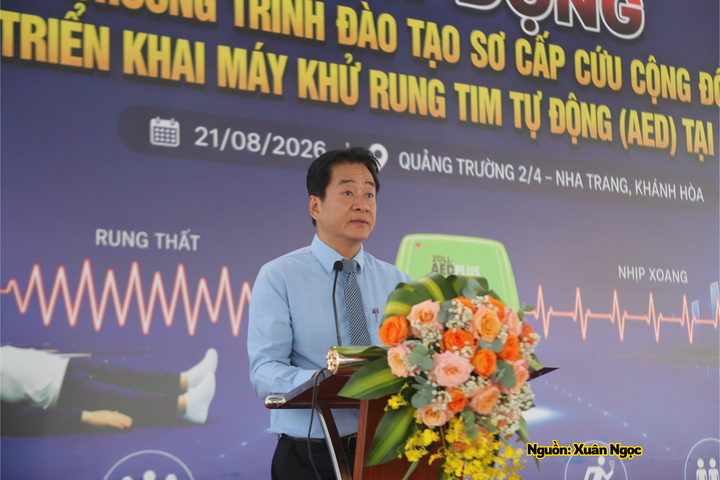 Ông Nguyễn Long Biên, Phó Chủ tịch UBND tỉnh Khánh Hòa phát biểu.