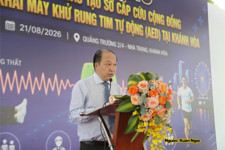 Ông Lê Văn Khoa, Giám đốc Sở Y tế Khánh Hòa phát biểu.