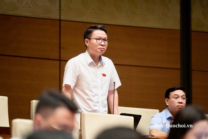 Đại biểu Nguyễn Minh Tuấn (đoàn ĐBQH Phú Thọ) đề xuất nhiều nội dung liên quan đến quyền lợi của nhà đầu tư trong kinh doanh bất động sản.