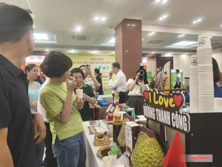 Người tiêu dùng ưu tiêu sử dụng sản phẩm xanh, có nguồn gốc rõ ràng và sử dụng hiệu quả tài nguyên.