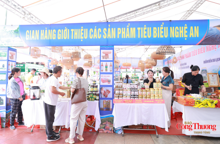 Hội chợ triển lãm sản phẩm công nghiệp nông thôn tiêu biểu khu vực miền Trung - Tây Nguyên năm 2026 có quy mô gần 300 gian hàng.