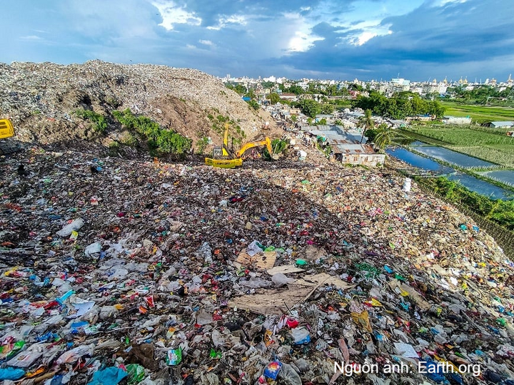 Mê-tan là loại khí nhà kính có khả năng giữ nhiệt cao hơn nhiều so với CO2 trong ngắn hạn.