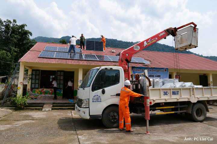 Hệ thống điện năng lượng mặt trời đến các điểm trường có ý nghĩa thiết thực và lâu dài, góp phần cải thiện điều kiện học tập, sinh hoạt của giáo viên và học sinh.