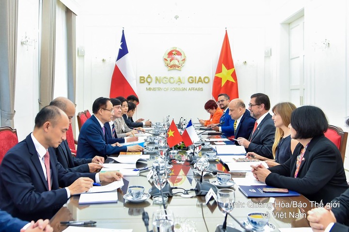 Toàn cảnh cuộc hội đàm.