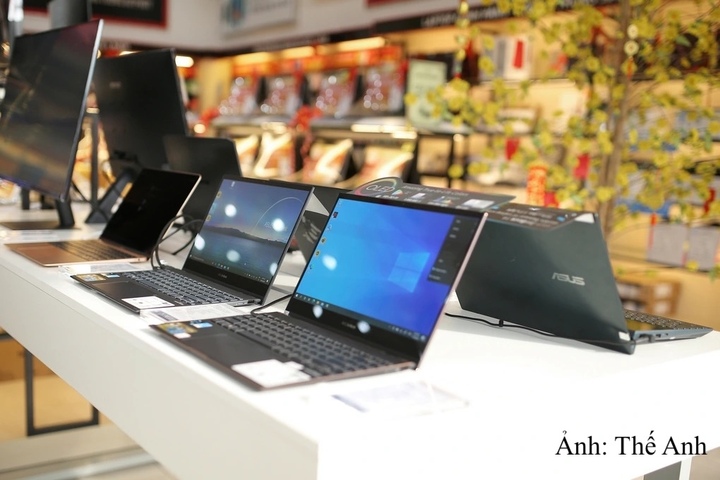 Trong nhóm 10 thương hiệu có doanh số cao nhất trên các sàn thương mại điện tử tháng 7/2026, Asus dẫn đầu, chiếm 15,9% tổng doanh số của nhóm.