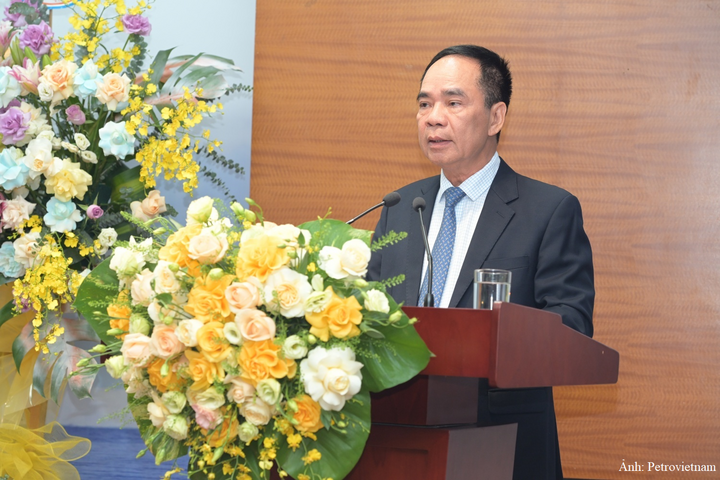 TS. Nguyễn Quốc Thập, Chủ tịch Hội Dầu khí Việt Nam.
