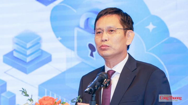Ông Nguyễn Hồng Hiển - Ủy viên Hội đồng Khoa học, Vụ trưởng Vụ Khoa học công nghệ, Ban Chính sách, Chiến lược Trung ương.