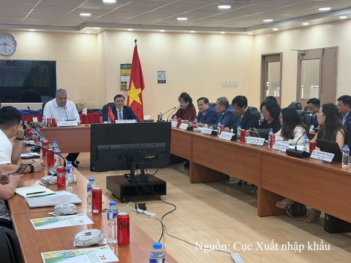 Bộ Công Thương làm việc với Bộ Nông nghiệp Philippines