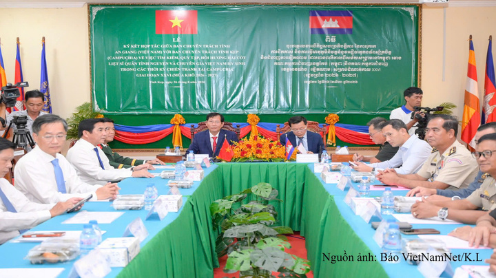 Ban Chuyên trách tỉnh An Giang và Ban Chuyên trách tỉnh Kep tổ chức lễ ký kết hợp tác tìm kiếm, quy tập và hồi hương hài cốt liệt sĩ quân tình nguyện, chuyên gia Việt Nam hy sinh tại Campuchia.