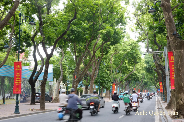 Hà Nội rực rỡ cờ hoa trước thềm Quốc khánh 2/9 - 4