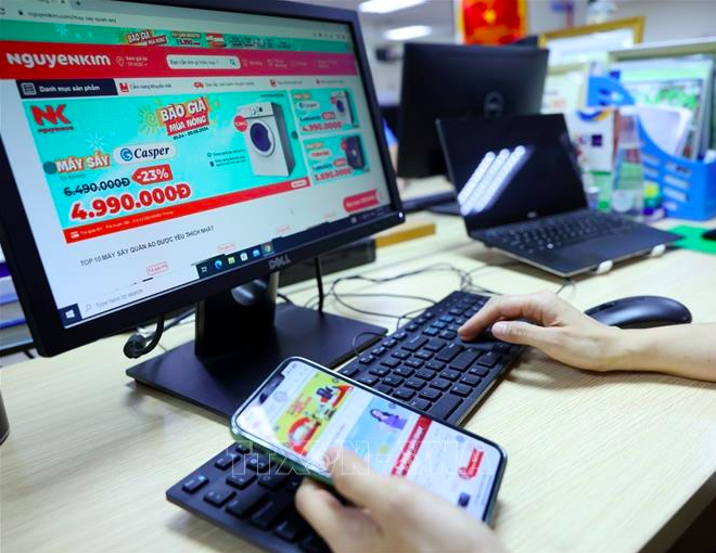 2 quý đầu năm, thương mại điện tử tăng trưởng bình quân 40%