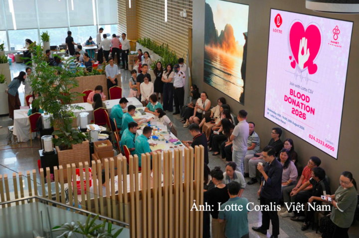 Lotte Center Hà Nội lan tỏa 'Giọt hồng yêu thương' dịp Quốc khánh 2/9 - 1
