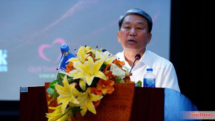 Trung tướng Trần Bá Thiều, nguyên Tổng Cục trưởng Tổng cục Chính trị Công an nhân dân (Bộ Công an) phát biểu.