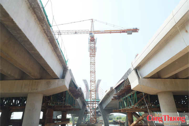 Dự án đường Hoàng Sa - Dốc Sỏi được yêu cầu tăng tốc, hoàn thành đúng tiến độ