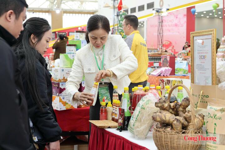 Xúc tiến thương mại hỗ trợ doanh nghiệp mở rộng thị trường khu vực. Ảnh: Quỳnh Trang