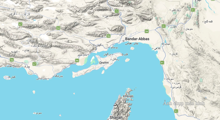 Eo biển Hormuz.